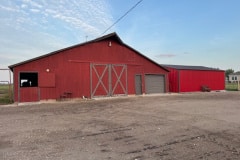 barn